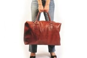 Svaru celšana ir kontrindicēta varikozām vēnām